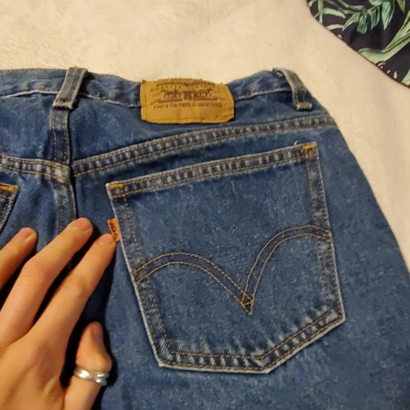 LEVI'S JEANS - Picture 2 of 3
